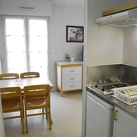 Ξενοδοχείο με διαμερίσματα Residences Guerlin 3*